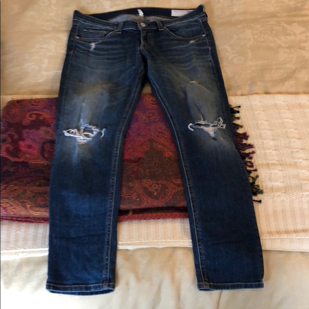 Rag and Bone distressed Capri jeans